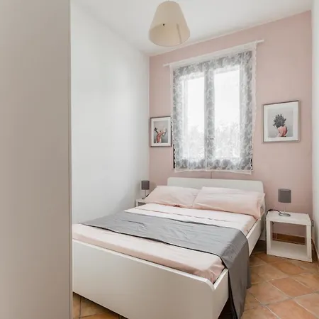Arianna's House With Sea View, Parking And Wi-fi